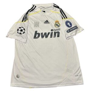 2009/10 retro Real Madrid home kit. Cristiano Ronaldo CR7 soccer football jersey